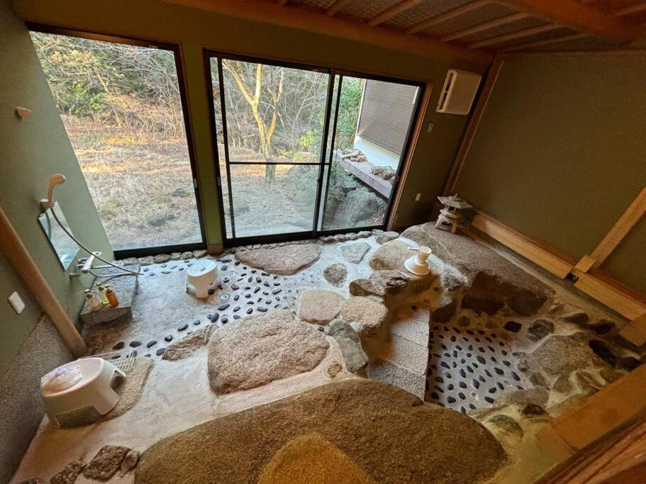 Appartement 绿之村豪華な天然温泉リゾートマンション 和モダンと和の融合 Bbq を満喫 山林の湯の風雅 *